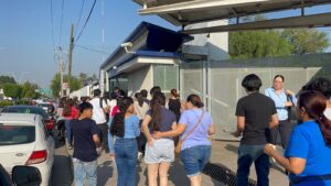 Presentan más de mil jóvenes examen de admisión en la ENMSI Presentan más de mil jóvenes examen de admisión en la ENMSI