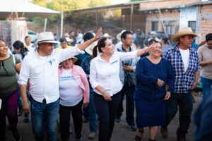 Dará Lorena Alfaro continuidad a proyecto de pavimentación de calles Dará Lorena Alfaro continuidad a proyecto de pavimentación de calles