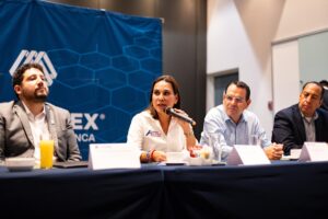 Lorena Alfaro se reúne con COPARMEX Irapuato-Salamanca en busca de proyectos de alto impacto Lorena Alfaro se reúne con COPARMEX Irapuato-Salamanca en busca de proyectos de alto impacto