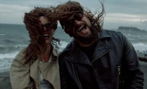 Con románticas imágenes, Jason Momoa confirma noviazgo con la hija de Ricardo Arjona Con románticas imágenes, Jason Momoa confirma noviazgo con la hija de Ricardo Arjona