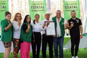 Partido Verde cierra filas con Antonio Ramírez Luna y la comunidad migrante de Guanajuato Partido Verde cierra filas con Antonio Ramírez Luna y la comunidad migrante de Guanajuato
