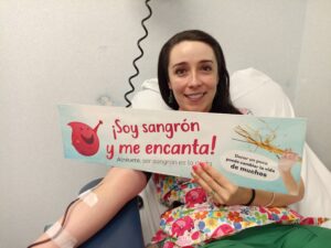 Personal de Salud dona sangre para pacientes oncopediátricos. Personal de Salud dona sangre para pacientes oncopediátricos.