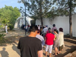 Llegaron los primeros votantes a casilla Ecoparque en Salamanca Llegaron los primeros votantes a casilla Ecoparque en Salamanca