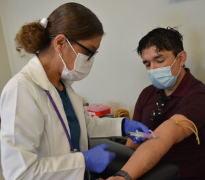 Cinco municipios de la región de Irapuato se suman a la donación de sangre para niños con cáncer. Cinco municipios de la región de Irapuato se suman a la donación de sangre para niños con cáncer.