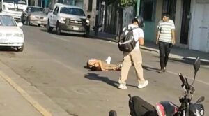 UN MUERTO Y UN HERIDO FUE EL RESULTADO DE UN ATAQUE A BALAZOS QUE OCURRIÓ EN LA ZONA CENTRO UN MUERTO Y UN HERIDO FUE EL RESULTADO DE UN ATAQUE A BALAZOS QUE OCURRIÓ EN LA ZONA CENTRO
