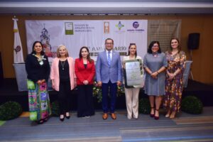 Reconocen labor de Colegio de Arquitectos Irapuato Reconocen labor de Colegio de Arquitectos Irapuato