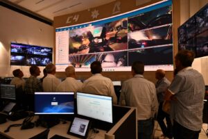 Irapuatenses recorrieron las instalaciones del C4 Irapuatenses recorrieron las instalaciones del C4