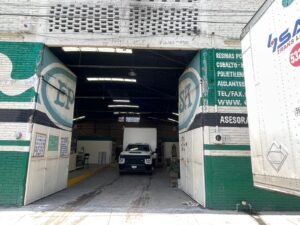 EPSA abre sus puertas tras muerte de trabajador para trasladar contenedores con químicos EPSA abre sus puertas tras muerte de trabajador para trasladar contenedores con químicos
