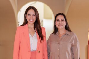 Se reúnen Lorena Alfaro y Libia Dennise para estrategias en favor de Irapuato Se reúnen Lorena Alfaro y Libia Dennise para estrategias en favor de Irapuato