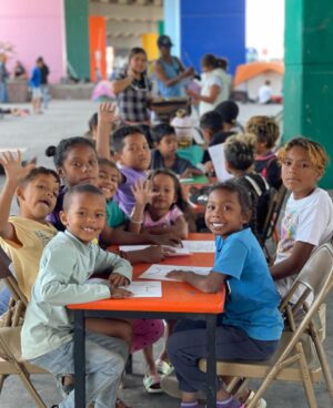 Educación en movimiento: Maestras apoyan a niños y niñas migrantes en Irapuato Educación en movimiento: Maestras apoyan a niños y niñas migrantes en Irapuato