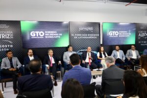 Participa Irapuato en foro de poveeduría automotríz Participa Irapuato en foro de poveeduría automotríz