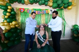 Festejan y reconocen a comerciantes del tianguis de la Lagunilla Festejan y reconocen a comerciantes del tianguis de la Lagunilla