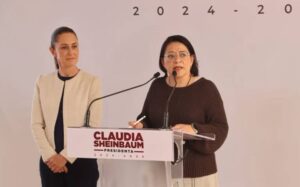 Emilia Esther Calleja será la primer directora en CFE Emilia Esther Calleja será la primer directora en CFE