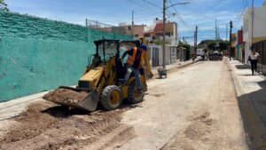 Supervisan rehabilitación de agua entubada en la colonia Los Príncipes Supervisan rehabilitación de agua entubada en la colonia Los Príncipes
