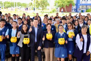 Arranca en CECyTEG el Boteo Teletón 2024 Arranca en CECyTEG el Boteo Teletón 2024