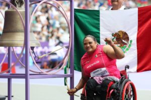 Gloria Zarza se convierte en la Primera en obtener medalla de Oro en los Juegos Paralímpicos. Gloria Zarza se convierte en la Primera en obtener medalla de Oro en los Juegos Paralímpicos.