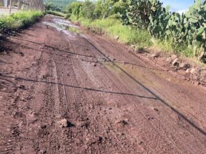 ARREGLAN CAMINOS A URUETARO Y RASTRO MUNICIPAL EN SALAMANCA ARREGLAN CAMINOS A URUETARO Y RASTRO MUNICIPAL EN SALAMANCA