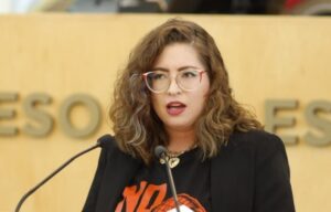 Diputada Sandra Orozco denuncia ‘congeladora legislativa’ para 13 iniciativas de la oposición Guanajuato Diputada Sandra Orozco denuncia ‘congeladora legislativa’ para 13 iniciativas de la oposición Guanajuato