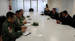 REAFIRMAN ESTRATEGIA DE COORDINACIÓN Y PAZ EN IRAPUATO REAFIRMAN ESTRATEGIA DE COORDINACIÓN Y PAZ EN IRAPUATO