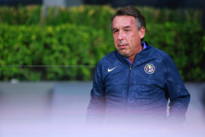 Caída de Acciones de Ollamani tras Salida de Emilio Azcárraga de Televisa Caída de Acciones de Ollamani tras Salida de Emilio Azcárraga de Televisa