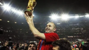 Andrés Iniesta anuncia su retiro del fútbol profesional Andrés Iniesta anuncia su retiro del fútbol profesional