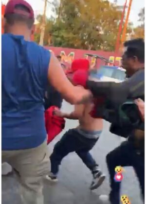 Tensión en el Futbol: Disturbios y Heridos Durante el Encuentro Salamanca-Irapuato Tensión en el Futbol: Disturbios y Heridos Durante el Encuentro Salamanca-Irapuato