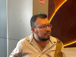 Policía de Irapuato golpea y arresta a periodista durante cobertura; teme por amenazas Policía de Irapuato golpea y arresta a periodista durante cobertura; teme por amenazas