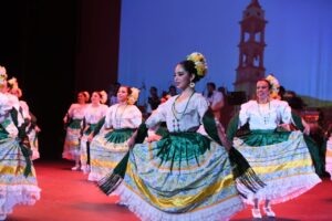 Deleita El Son de Irapuato en el Teatro Juárez Deleita El Son de Irapuato en el Teatro Juárez