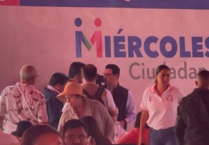 Ricardo Benavides y regidor discuten sobre auditoría de labores en plena atención ciudadana Ricardo Benavides y regidor discuten sobre auditoría de labores en plena atención ciudadana