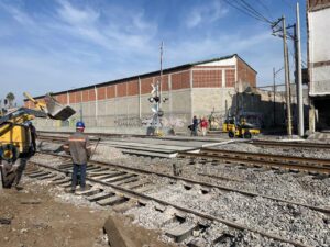 INCLUYEN EN REPARACIÓN DE CRUCERO, TRAMO DE VÍAS DE LO QUE PODRÍA SER LA ESTACIÓN DE PASAJEROS DEL TREN A GUADALAJARA INCLUYEN EN REPARACIÓN DE CRUCERO, TRAMO DE VÍAS DE LO QUE PODRÍA SER LA ESTACIÓN DE PASAJEROS DEL TREN A GUADALAJARA