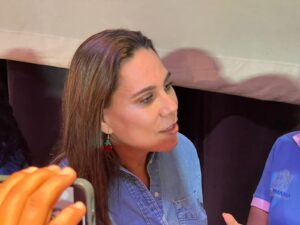 Lorena Alfaro promete investigación transparente a agresión contra periodista Lorena Alfaro promete investigación transparente a agresión contra periodista