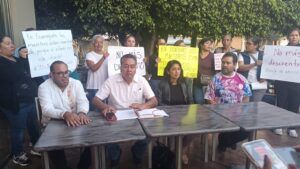 Maestros de Guanajuato buscan dialogo con la gobernadora tras descuentos salariales Maestros de Guanajuato buscan dialogo con la gobernadora tras descuentos salariales