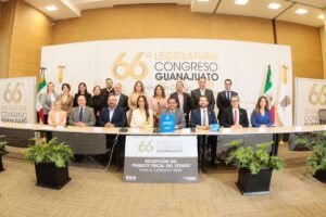 Libia Dennise entrega Paquete Fiscal 2025: enfatiza seguridad y apoyo a buscadoras Libia Dennise entrega Paquete Fiscal 2025: enfatiza seguridad y apoyo a buscadoras