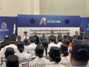 Por valentía y desempeño 31 elementos de la Secretaría de Seguridad son ascendidos Por valentía y desempeño 31 elementos de la Secretaría de Seguridad son ascendidos