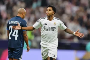 Real Madrid se corona campeón de la Copa Intercontinental tras vencer 3-0 al Pachuca Real Madrid se corona campeón de la Copa Intercontinental tras vencer 3-0 al Pachuca