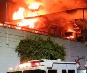 FESTEJO NAVIDEÑO SE EMPAÑÓ POR DOS HOMICIDIOS, INCENDIOS Y HASTA ROBO DE METAL DE PUENTE FESTEJO NAVIDEÑO SE EMPAÑÓ POR DOS HOMICIDIOS, INCENDIOS Y HASTA ROBO DE METAL DE PUENTE