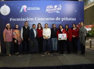 Premian creatividad de estudiantes con concurso de piñatas Premian creatividad de estudiantes con concurso de piñatas