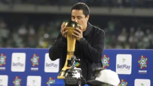 Efraín Juárez consigue Histórico Titulo con el Atlético Nacional en Colombia. Efraín Juárez consigue Histórico Titulo con el Atlético Nacional en Colombia.
