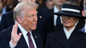 Donald Trump jura su cargo como presidente de EE.UU por segunda ocasión Donald Trump jura su cargo como presidente de EE.UU por segunda ocasión
