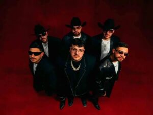 ¿Latinos for Trump?: Tunden a Grupo Frontera ¿Latinos for Trump?: Tunden a Grupo Frontera