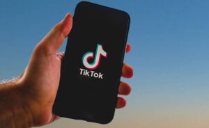 Corte suprema aprueba ley que deja fuera a TikTok de EU este domingo Corte suprema aprueba ley que deja fuera a TikTok de EU este domingo