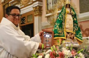 Entregan llaves de la ciudad a imagen de la Virgen de Guadalupe en Zacatecas Entregan llaves de la ciudad a imagen de la Virgen de Guadalupe en Zacatecas