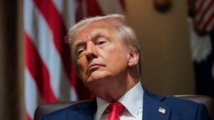 Trump anuncia nuevos aranceles para México y Canadá Trump anuncia nuevos aranceles para México y Canadá