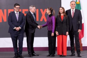 Netflix anuncia inversión de mil millones de dólares en México para producción de contenido Netflix anuncia inversión de mil millones de dólares en México para producción de contenido