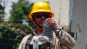 Presenta gobierno federal plan de fortalecimiento y expansión para el sistema eléctrico Presenta gobierno federal plan de fortalecimiento y expansión para el sistema eléctrico