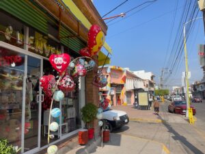 Comercio de Irapuato oferta grandes regalos para este 14 de febrero Comercio de Irapuato oferta grandes regalos para este 14 de febrero