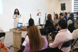 Inmira capacita a funcionarios públicos para promover ambientes laborales sanos Inmira capacita a funcionarios públicos para promover ambientes laborales sanos