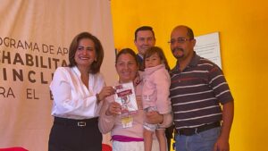 Entrega del Programa de Apoyo para la Rehabilitación e Inclusión en el CRIT Guanajuato Entrega del Programa de Apoyo para la Rehabilitación e Inclusión en el CRIT Guanajuato