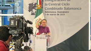 Sheinbaum anuncia medidas de represalia tras aranceles de Trump Sheinbaum anuncia medidas de represalia tras aranceles de Trump