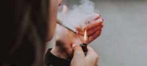 Buscan frenar consumo de alcohol y tabaco en menores durante Feria de las Fresas Buscan frenar consumo de alcohol y tabaco en menores durante Feria de las Fresas